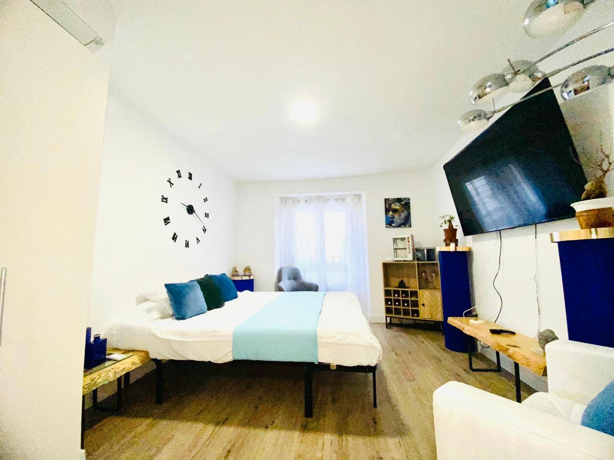Apartamento Delux Ll Madrid Exterior photo